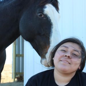 Meet your Posher, Isela